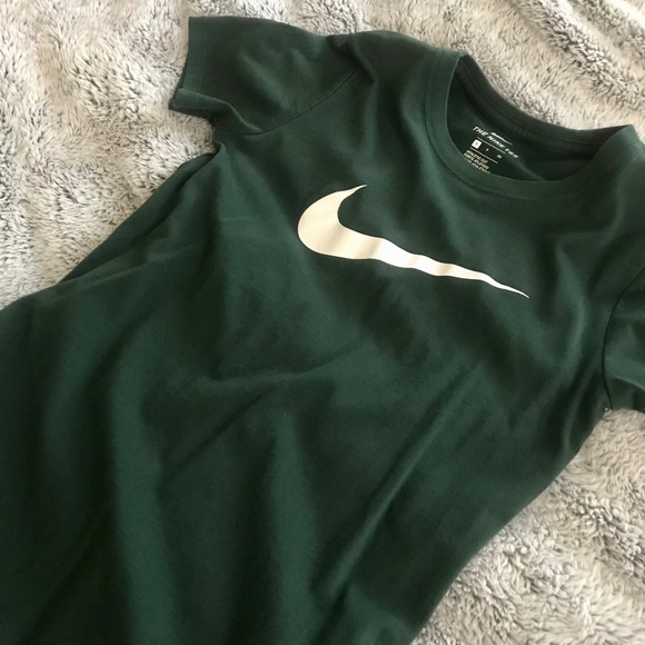 hunter green nike shirt